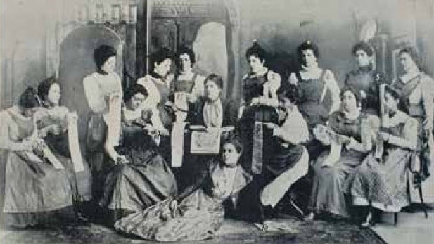 Miembros de la Academia de Tipógrafas y Encuadernadoras, 1899. Foto tomada de Internet